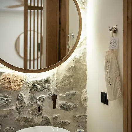 酒店 The Authentic Village Boutique 4*